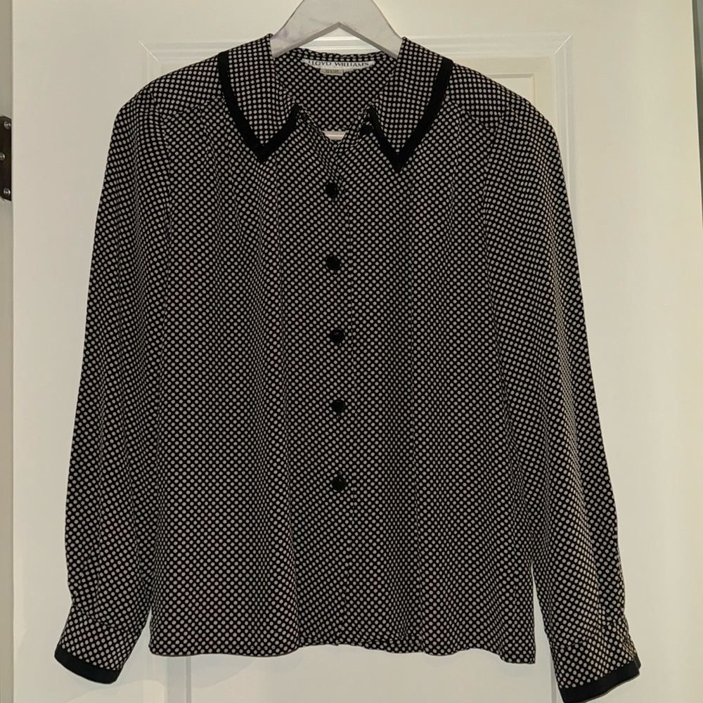 Lloyd Williams 100%silk vintage blouse Size 4